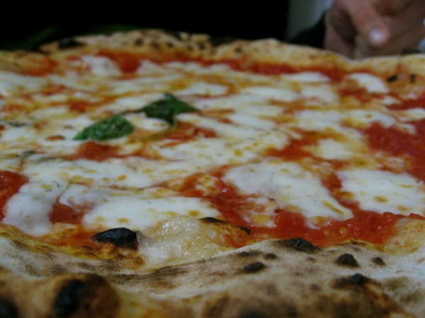 A nápolyi pizza immár világörökség A nápolyi pizza immár világörökség