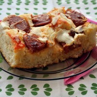 Kolbászos lepény Kolbászos lepény